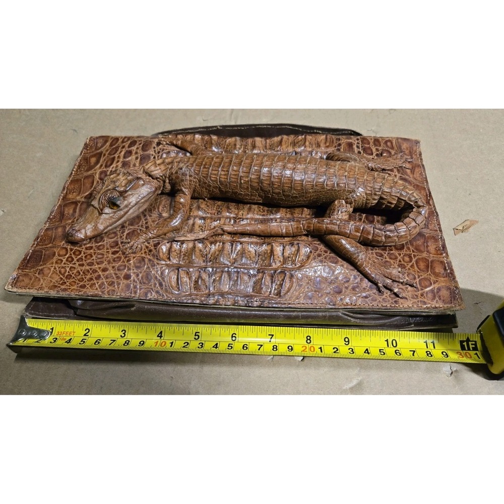 Vintage 1940's‎ Taxidermy Full Body Baby Alligator Handbag Clutch Purse - Picture 10 of 14